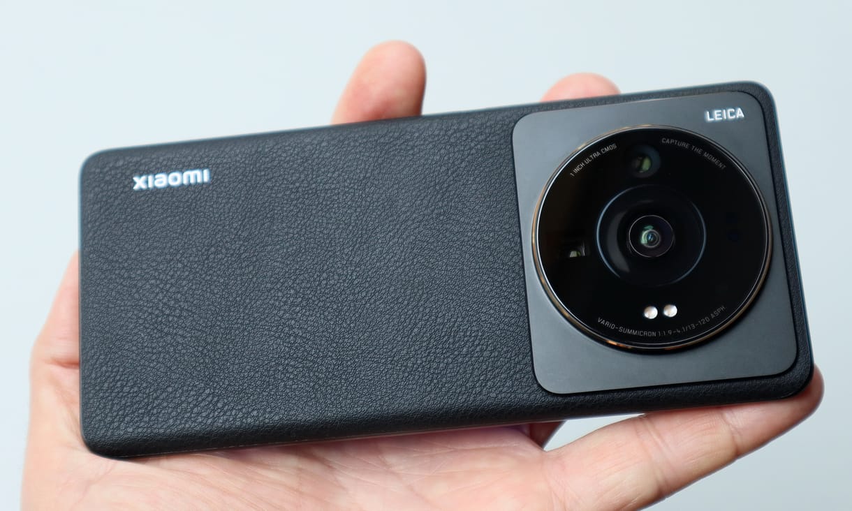 Elkezdték bevonni a Xiaomi telefonokat az üzletekből, az ok a háború