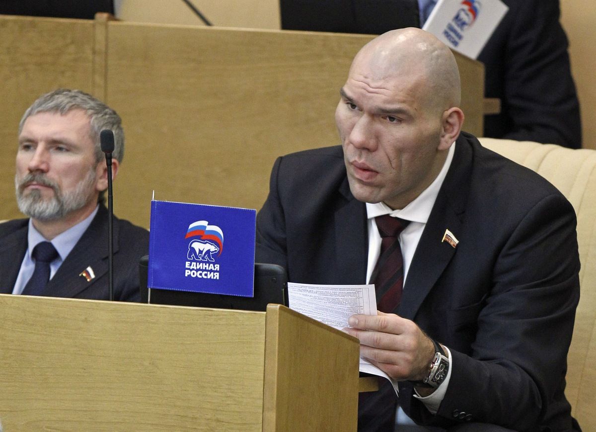 Valujev befejezte a bokszot
