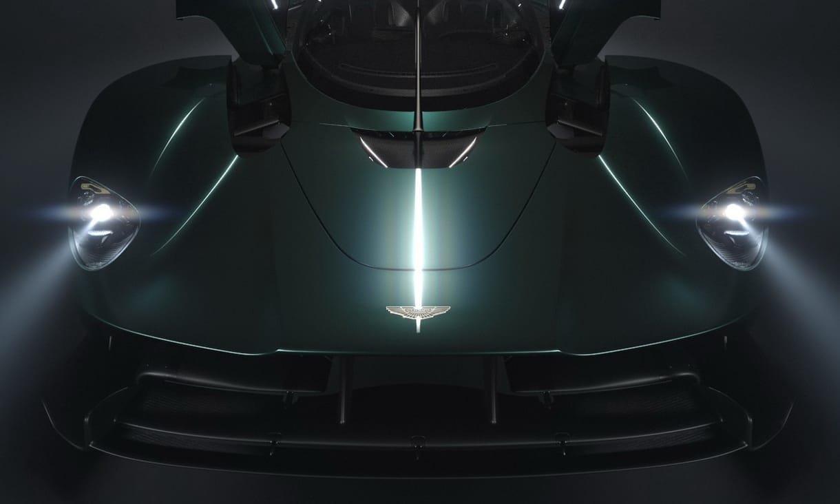 Elkészült az Aston Martin hiperautója, a Valkyrie