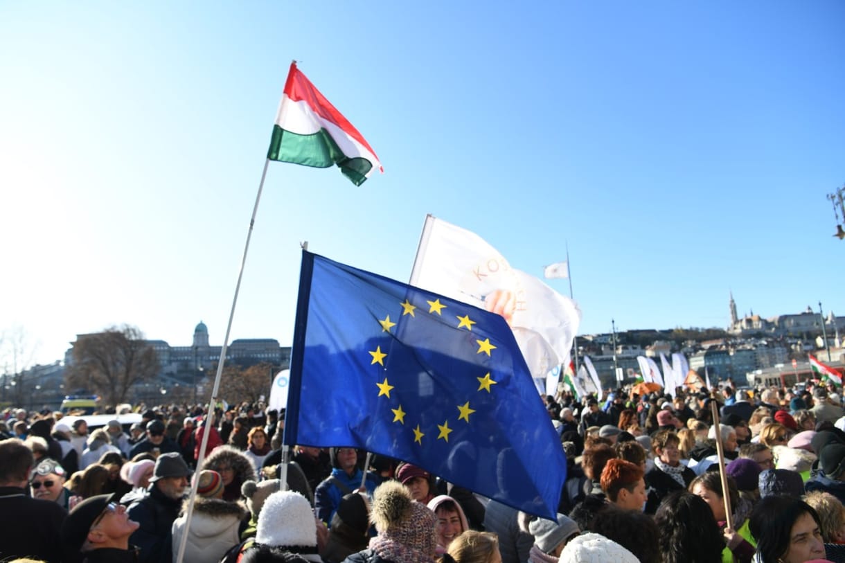 Tanítás után engedné a kormány sztrájkolni a tanárokat