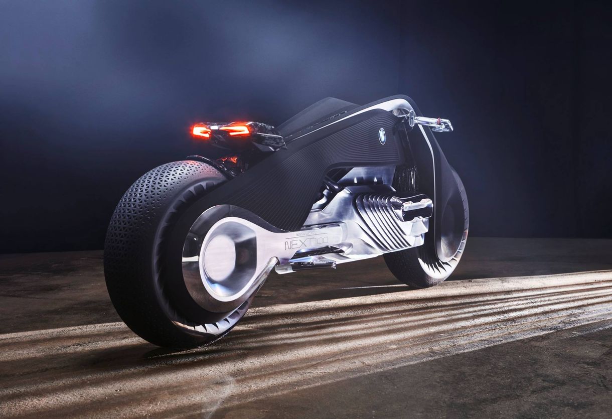 A BMW feltalálta a jövő motorját, amivel soha nem fogunk elesni