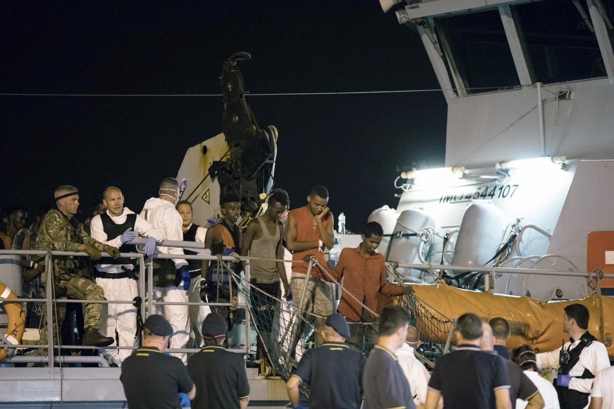 Frontex: rekordszámban érkeznek a menekültek a Földközi-tenger középső medencéjén keresztül