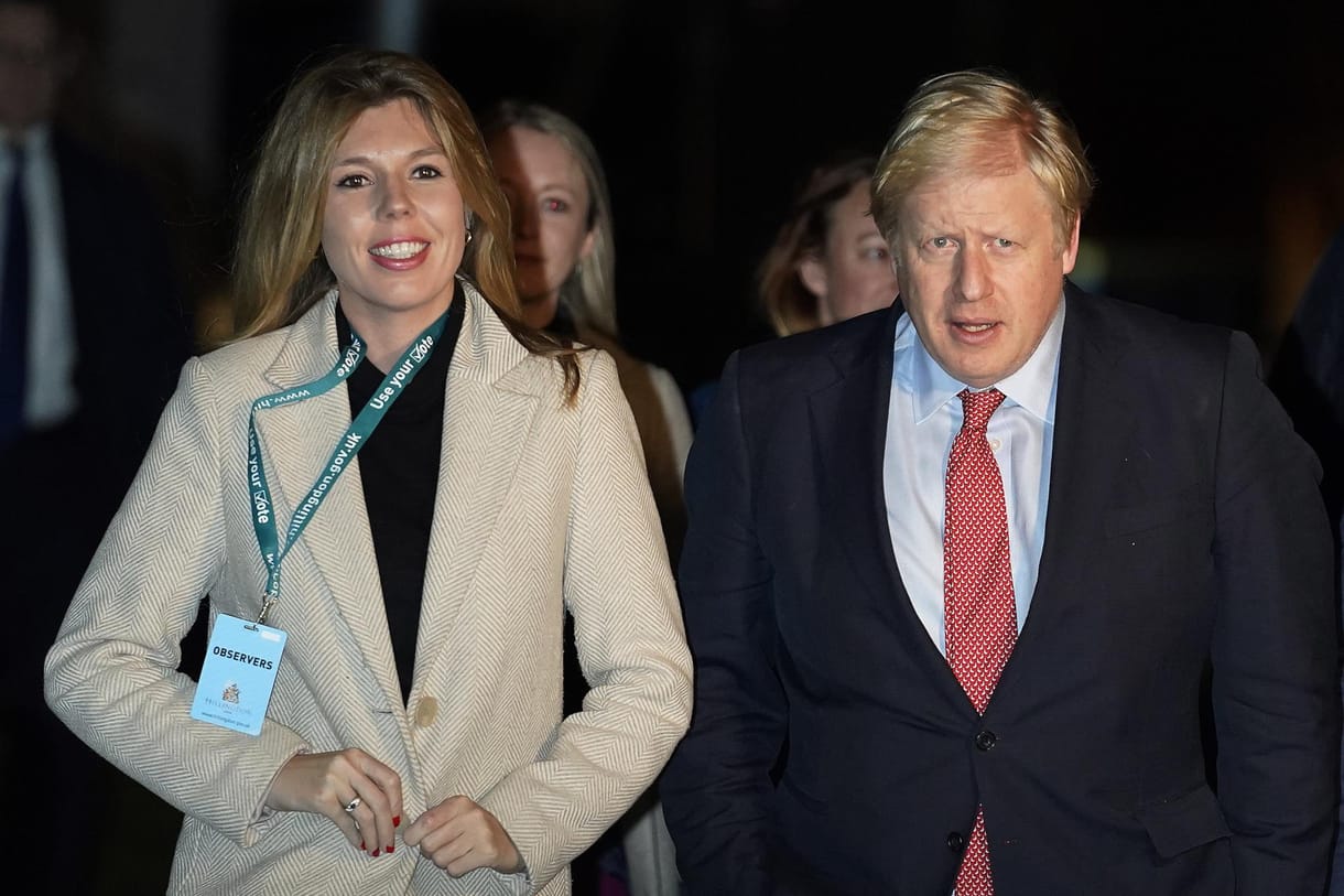 Gyereket várnak Boris Johnsonék