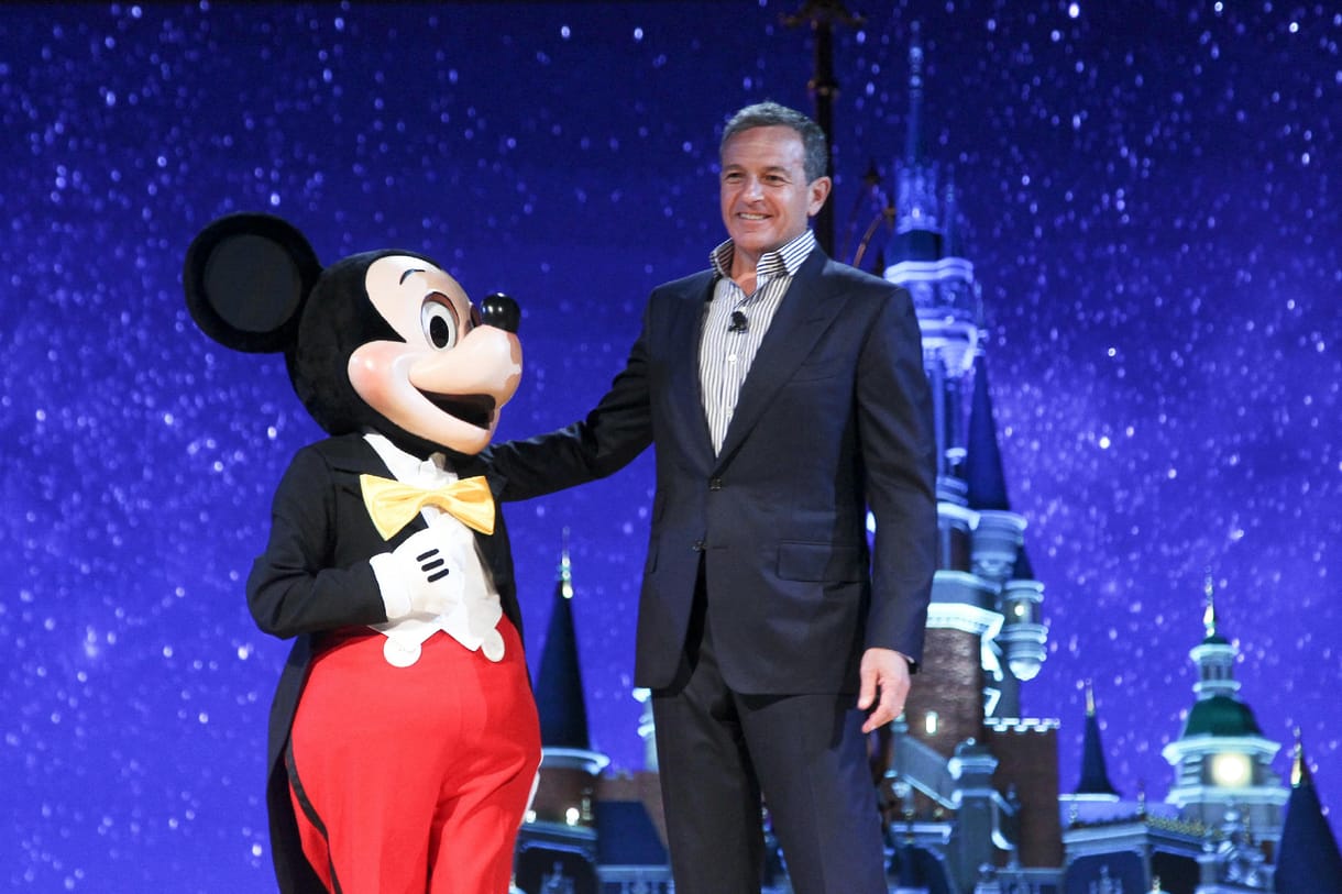 Vissza kellett hívni a volt vezérigazgatót, hogy fölélessze a százéves Disney varázsát