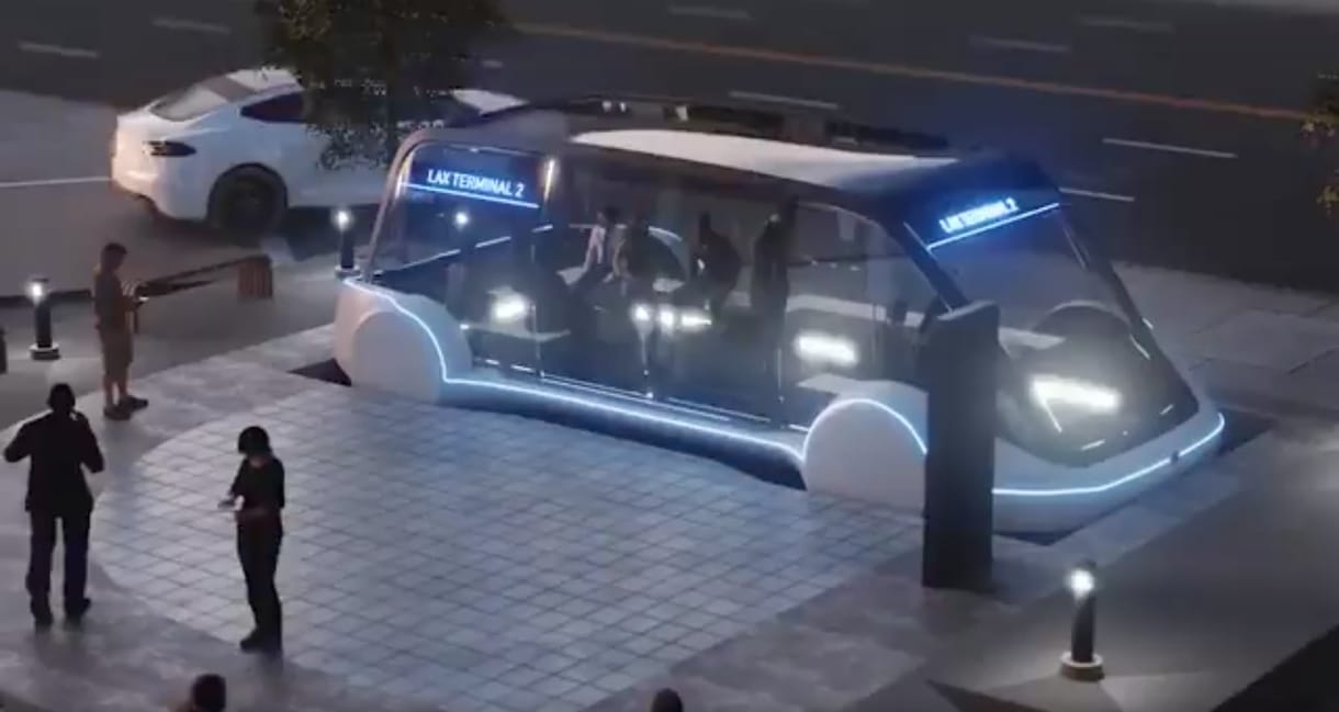 Elon Musk bemutatta az alagutat, ami olyan, mintha 