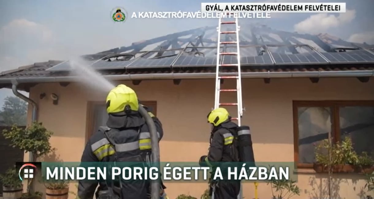 Kiégett és lakhatatlanná vált egy napelemes ház Gyálon