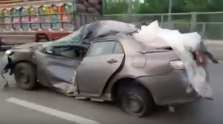 Egészen elképesztő, amit ez a Toyota művel – videó