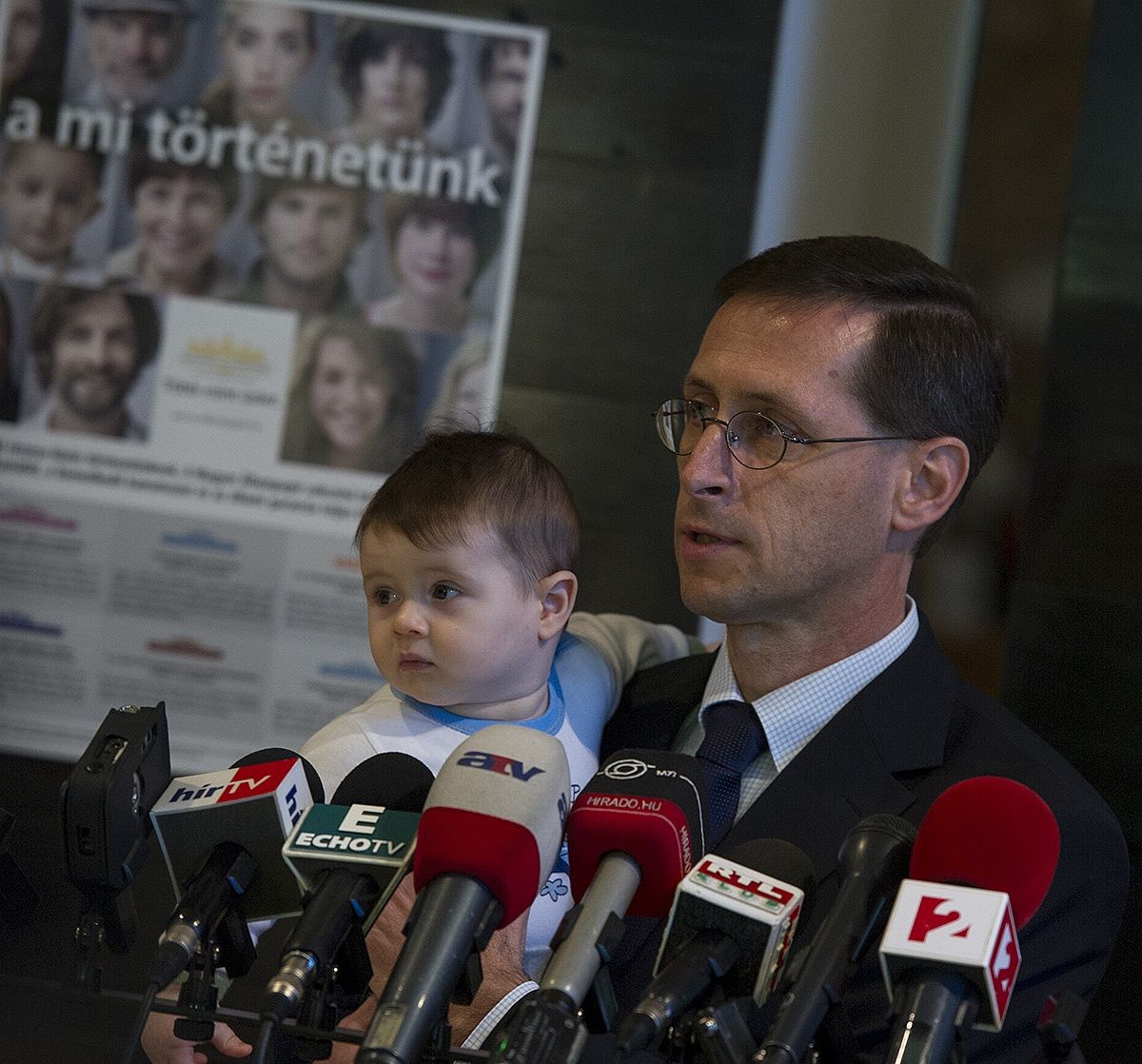 Bezuhant a babakötvény kamata