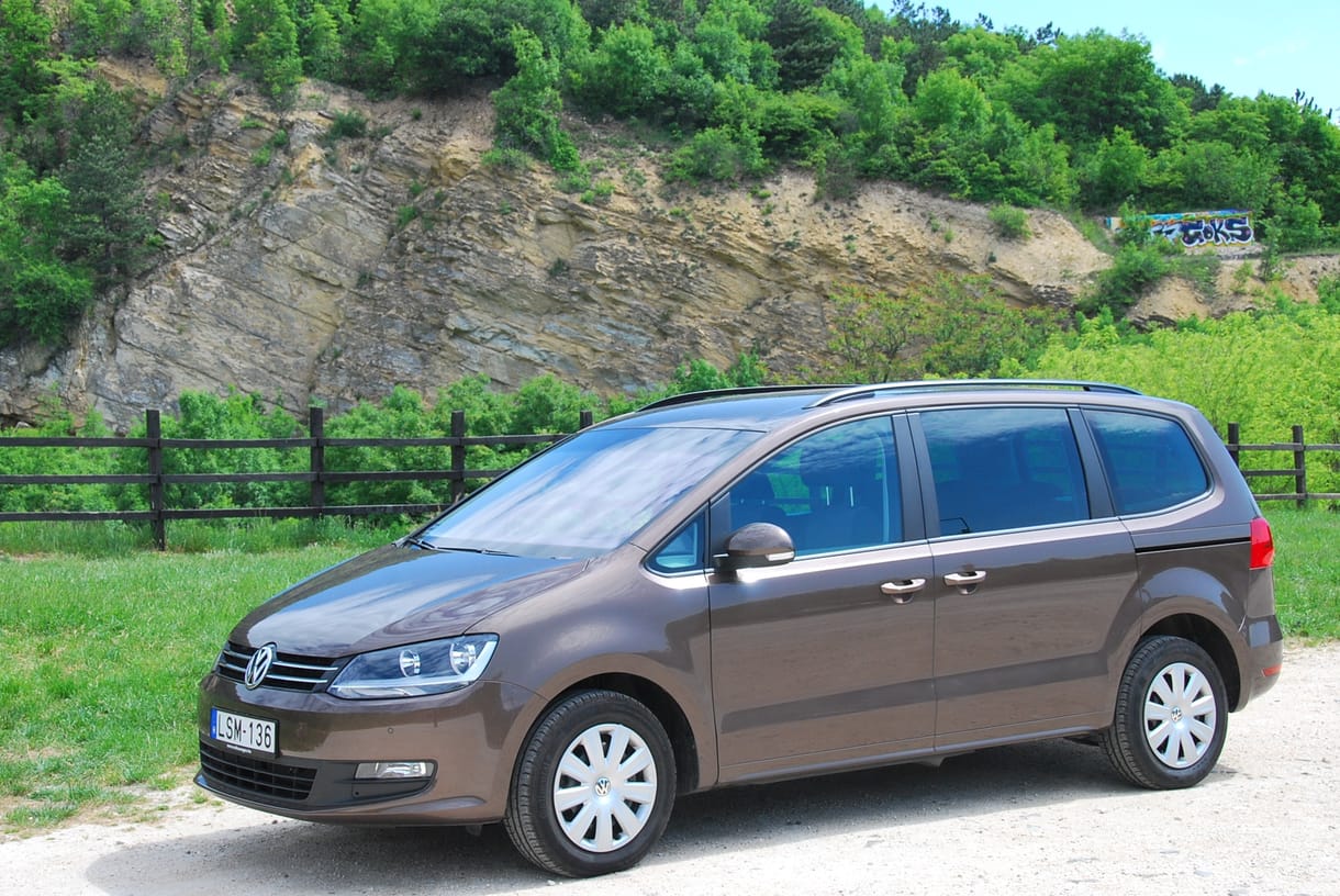 VW Sharan teszt: elég a 150 lóerő?