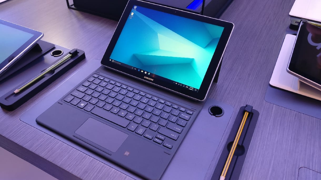 Kiderült, mennyibe kerül a Samsung Surface-gyilkos notebookja