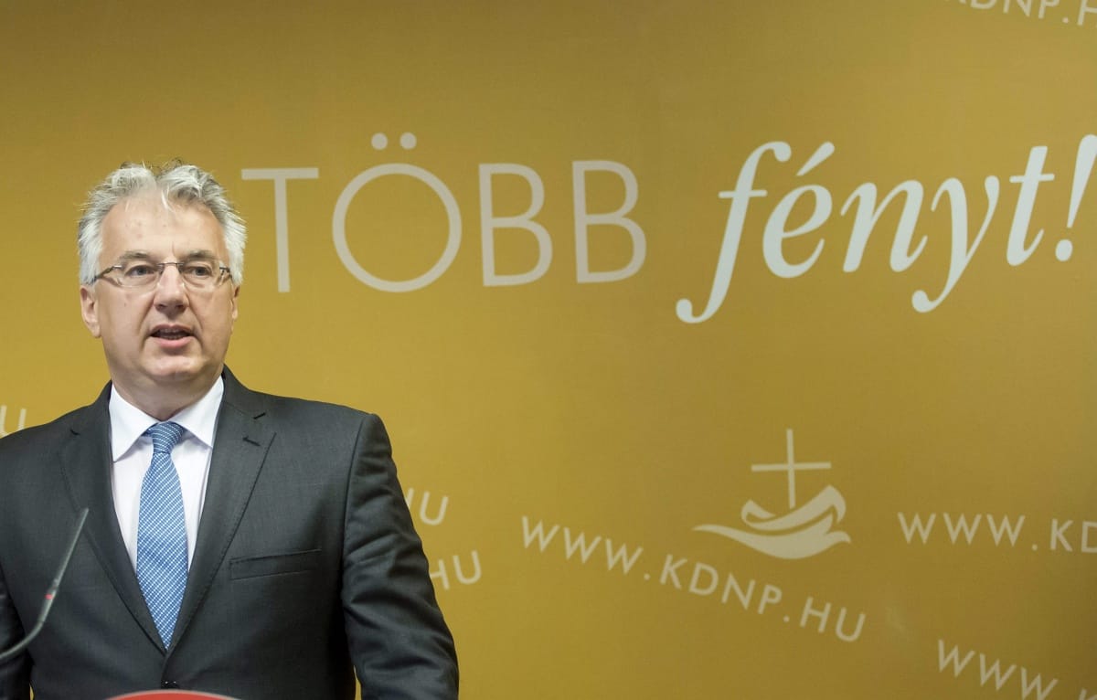 Hont: S külön Semjén Zsolt