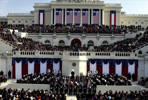 A konzervatív Newt Gingrich versenybe száll az amerikai elnöki címért
