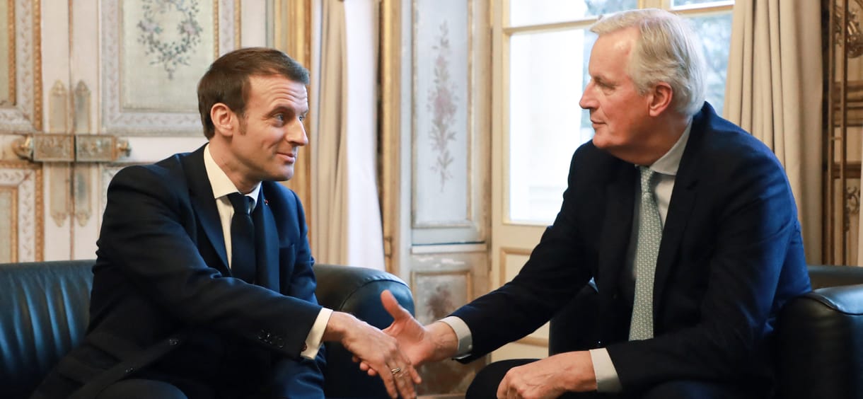 Egy lehetetlen küldetést már teljesített, most jön a következő: ki Michel Barnier, a következő francia kormányfő?