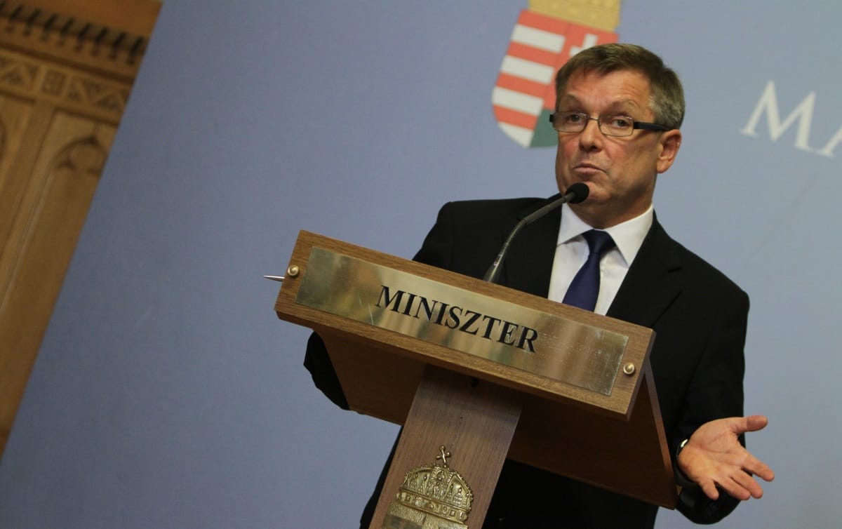 A kormány kedvencei: ők kapják a lecsurgó milliárdokat