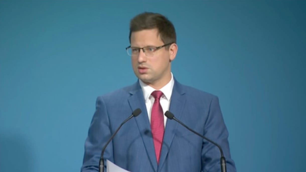 Gulyás: június 15-től az önkormányzatok üléseket tarthatnak