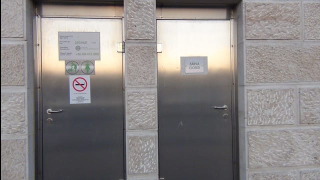 Két hétig működött a vizes vb-re épült nyilvános vécé