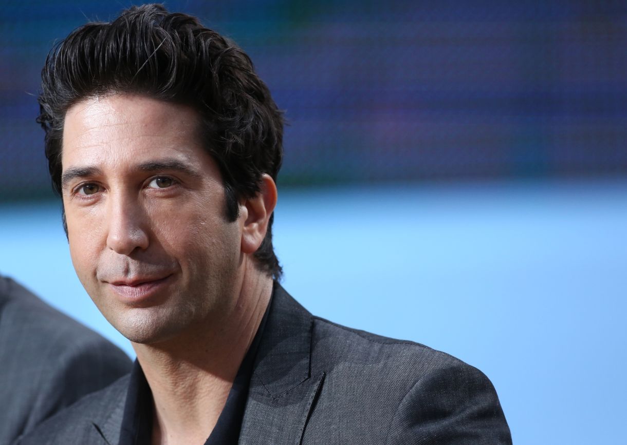 Most már arról is van felvétel, ahogy David Schwimmer sört lop egy boltból