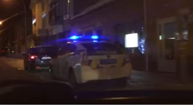 Ittas vezetéssel bukhatott le egy magyar diplomata 