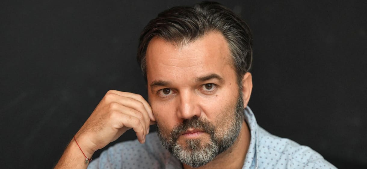 Hevér Gábor: Várjuk, hogy a bizottság a végére járjon a vígszínházi eseteknek