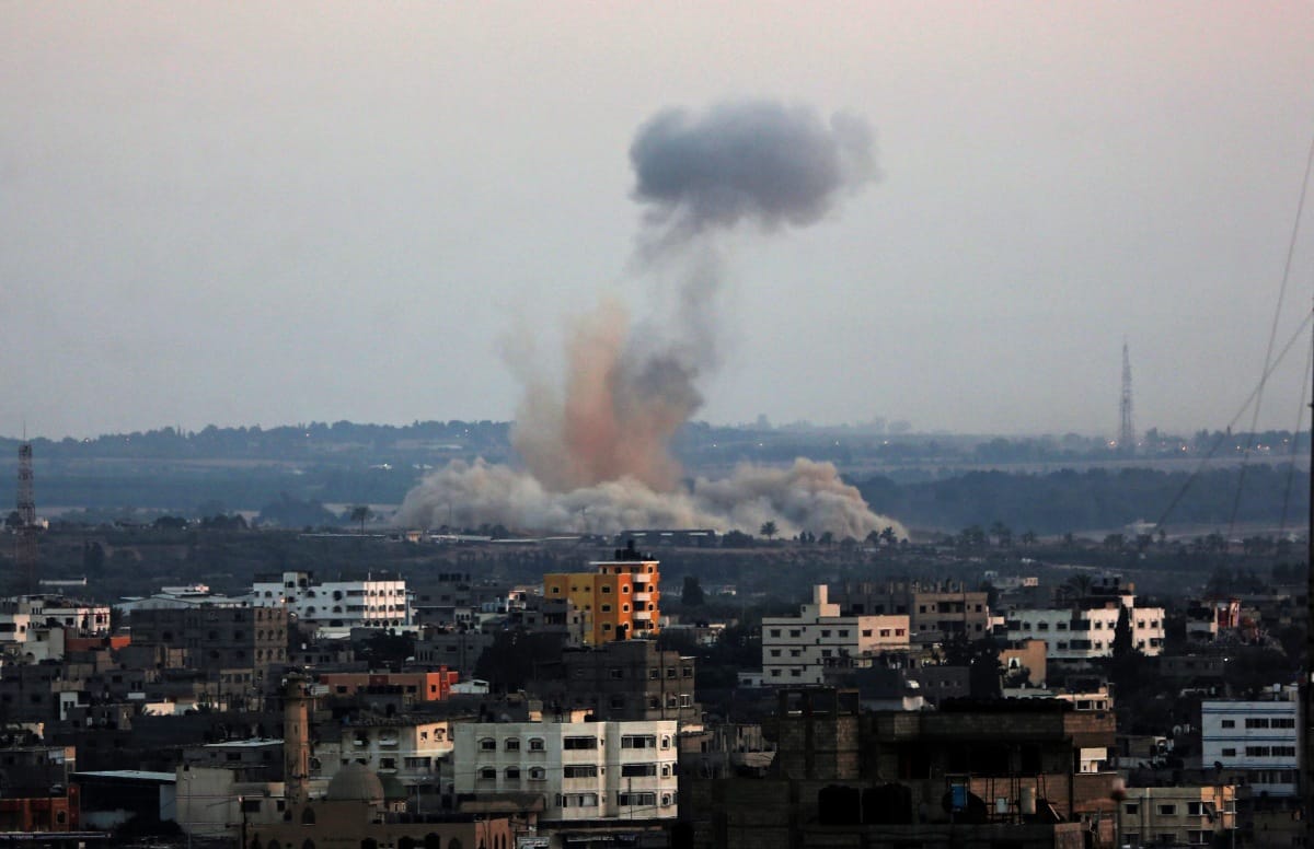 Izrael a gázai terroristákat bombázta