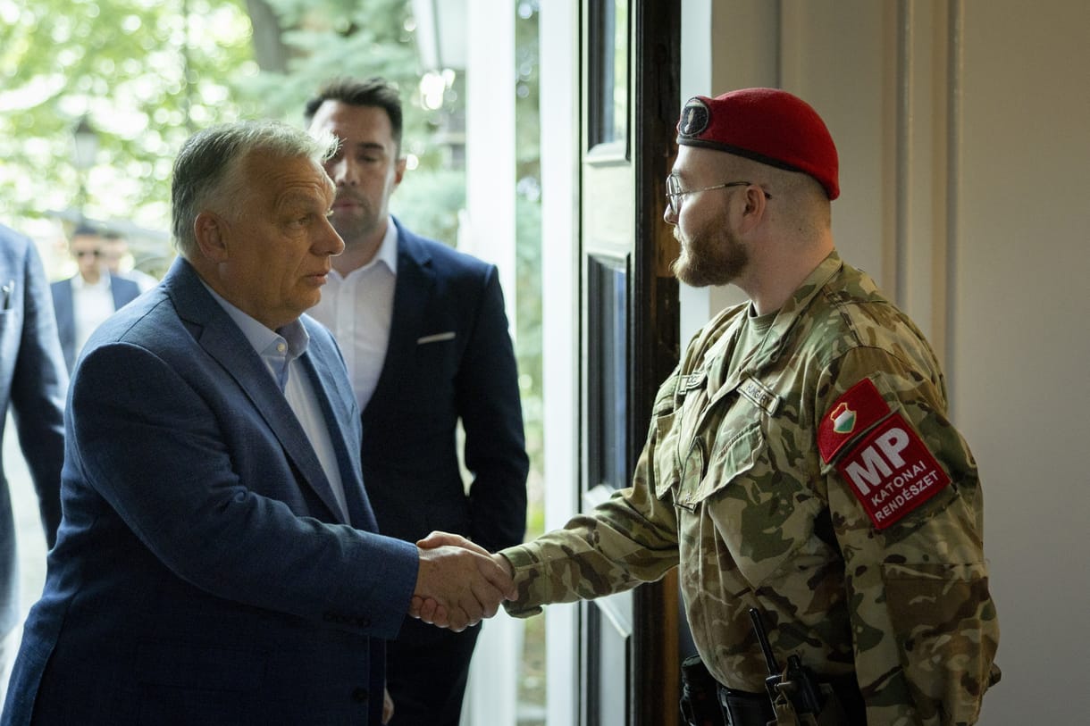 Orbán és a Védelmi Tanács konklúziója Irán kapcsán: az EU-nak nem szabad lejönnie az orosz energiáról