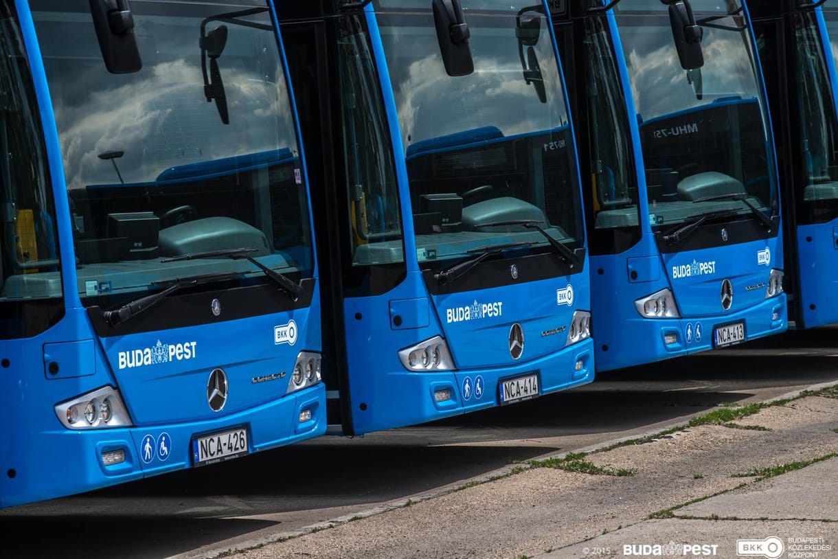 Ma újabb Mercik állnak forgalomba Budapesten - fotók