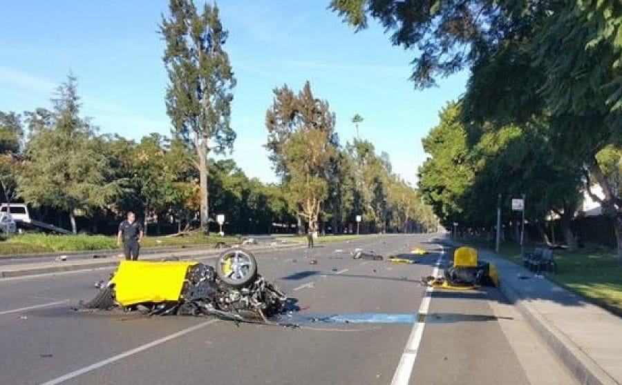 Így kell darabokra zúzni egy Chevrolet Corvette-et – fotók