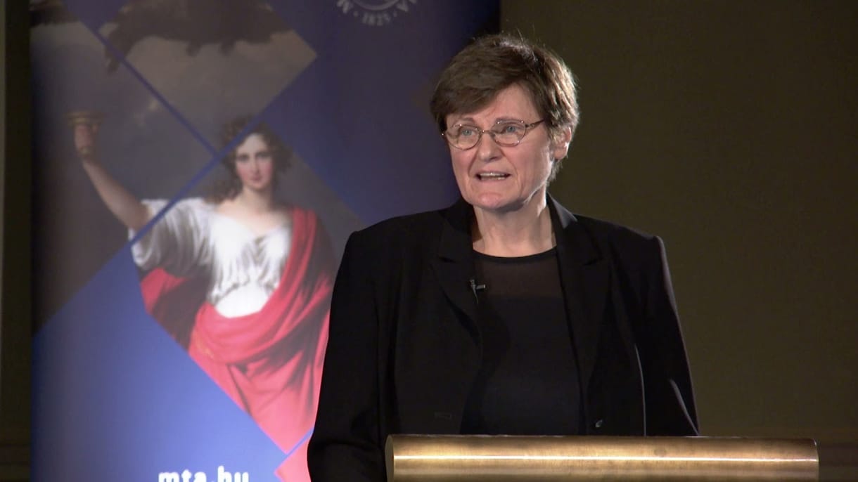 Egy zseni, három videó – az immár Nobel-díjas Karikó Katalin előadásai kutatásokról, kudarcokról, motivációkról 