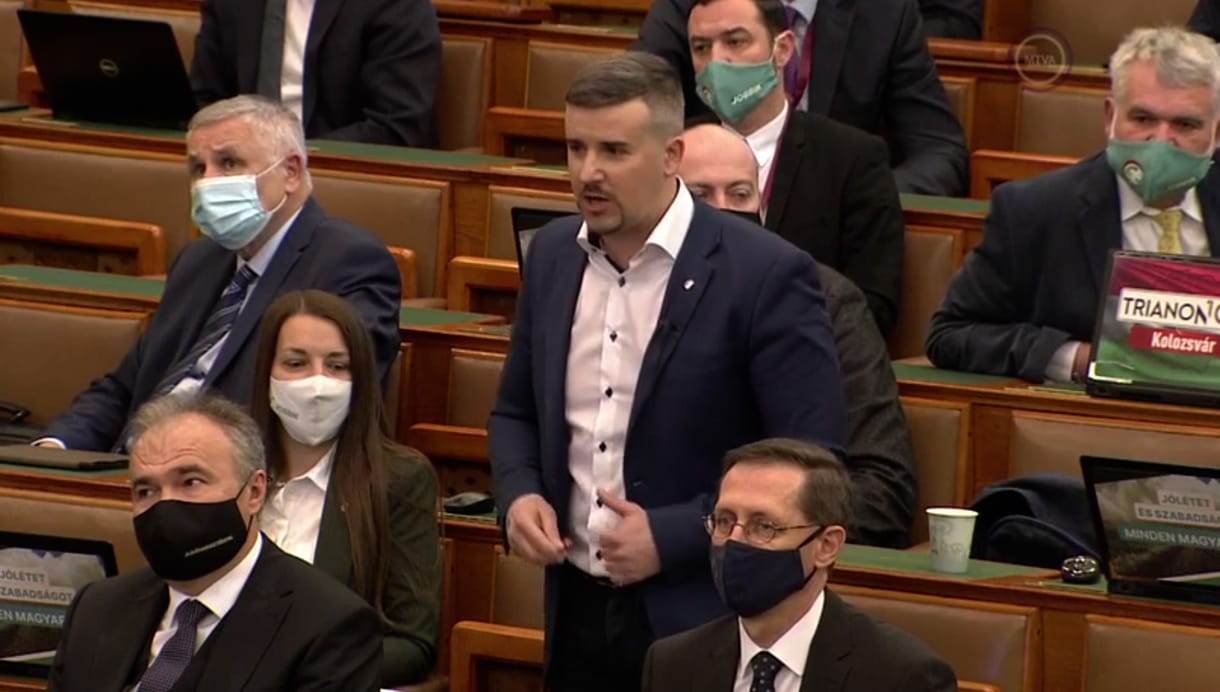 Jakab Péter: Nincs a magyar embereken több lehúzható bőr