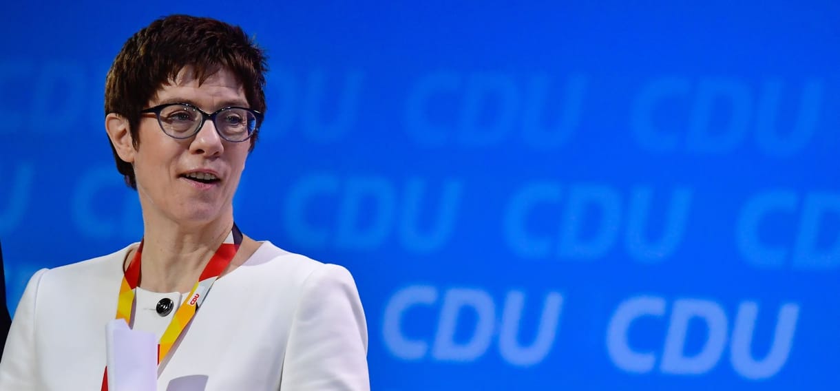 Breaking: A CDU felfüggesztené a Fidesz néppárti tagságát