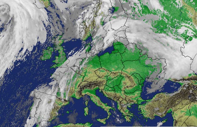 A pénteki 20 fok után szombaton a hegyekben havazhat