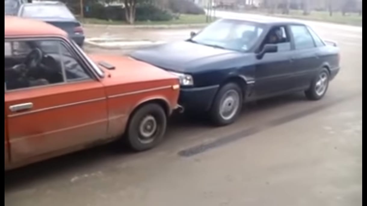 Csúnyán alázta az erőpróbán a Lada az Audit – videó