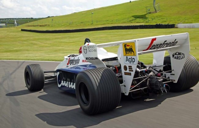 412 milliót kérnek Senna legendás F1-es verdájáért
