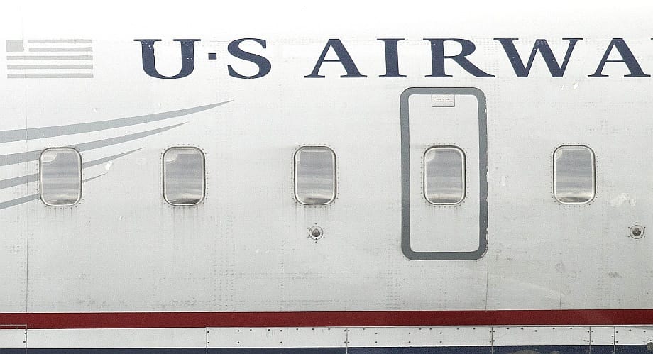 Vadászgépeket rendeltek a US Airways egyik járatához 