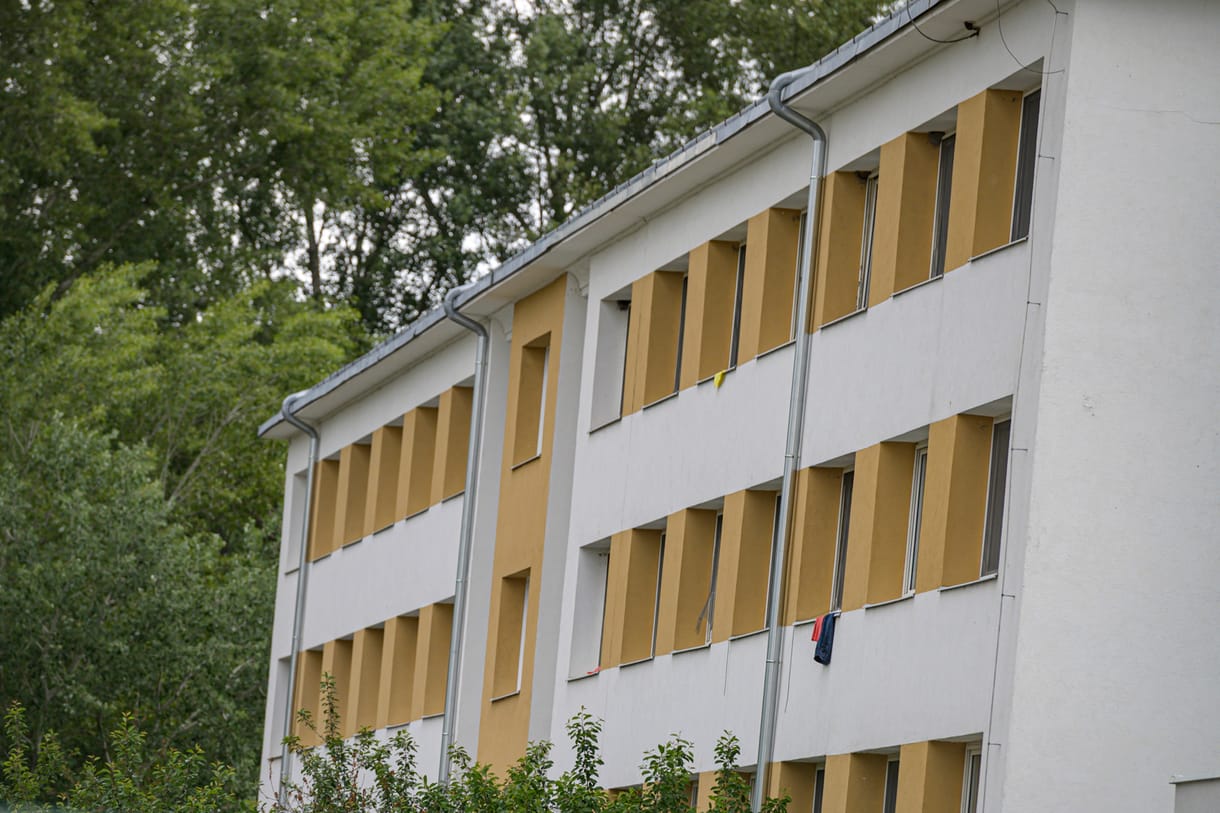 Vámosszabadiba már megérkeztek a kimenekített afgánok