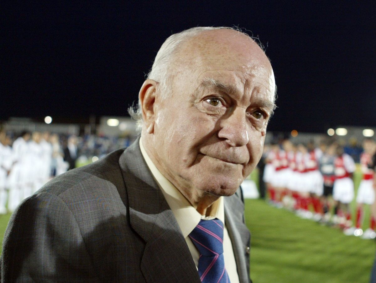 Meghalt Di Stéfano