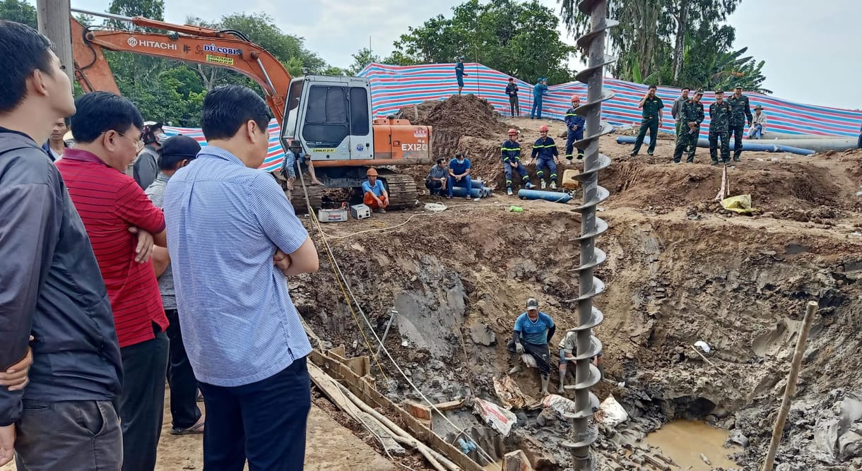 Meghalt a betoncsőbe szorult vietnami kisfiú