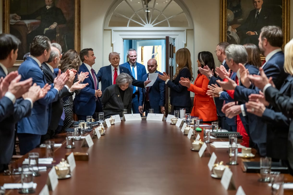 Trump heteken belül ledobja az atombombát a vámháborúban