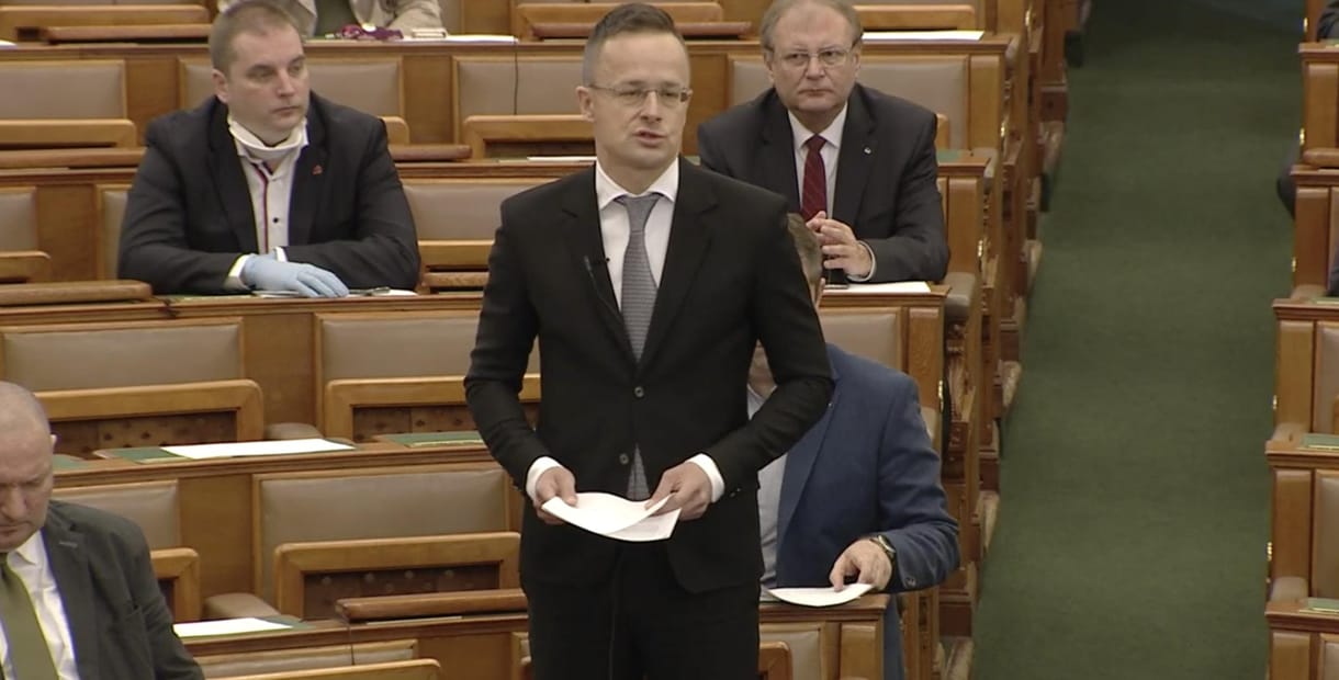 Szijjártó: A nemzetközi liberális mainstream ismételten össztűz alá vette Magyarországot
