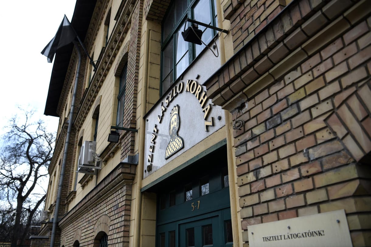 Már 17 egészségügyi dolgozó van karanténban a Dél-pesti Centrumkórházban