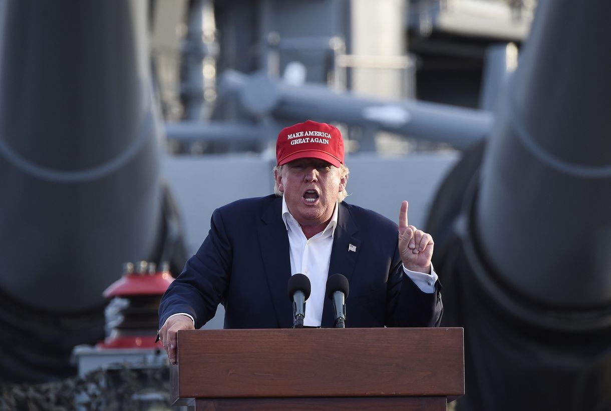 Trump begőzölt és meg akarja semmisíteni az Iszlám Államot