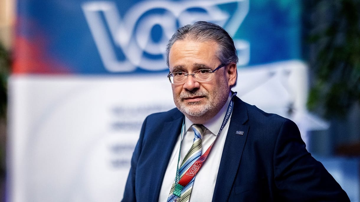 VOSZ Barométer: jobb időkre várva