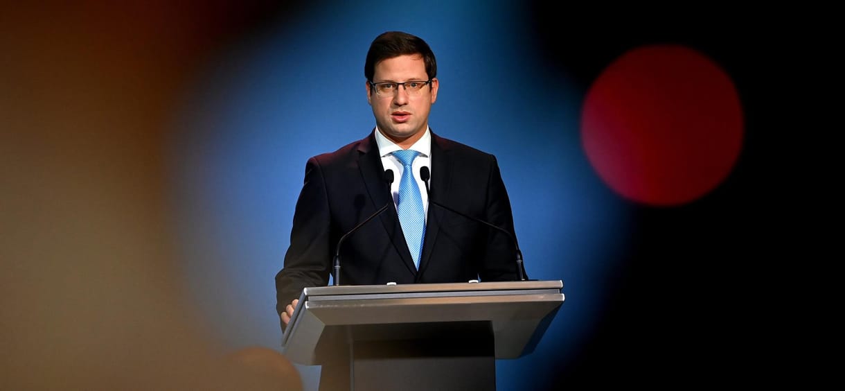 Gulyás Gergely: Május 28-tól lehet lakodalmat tartani, bárhol tartanak az oltások