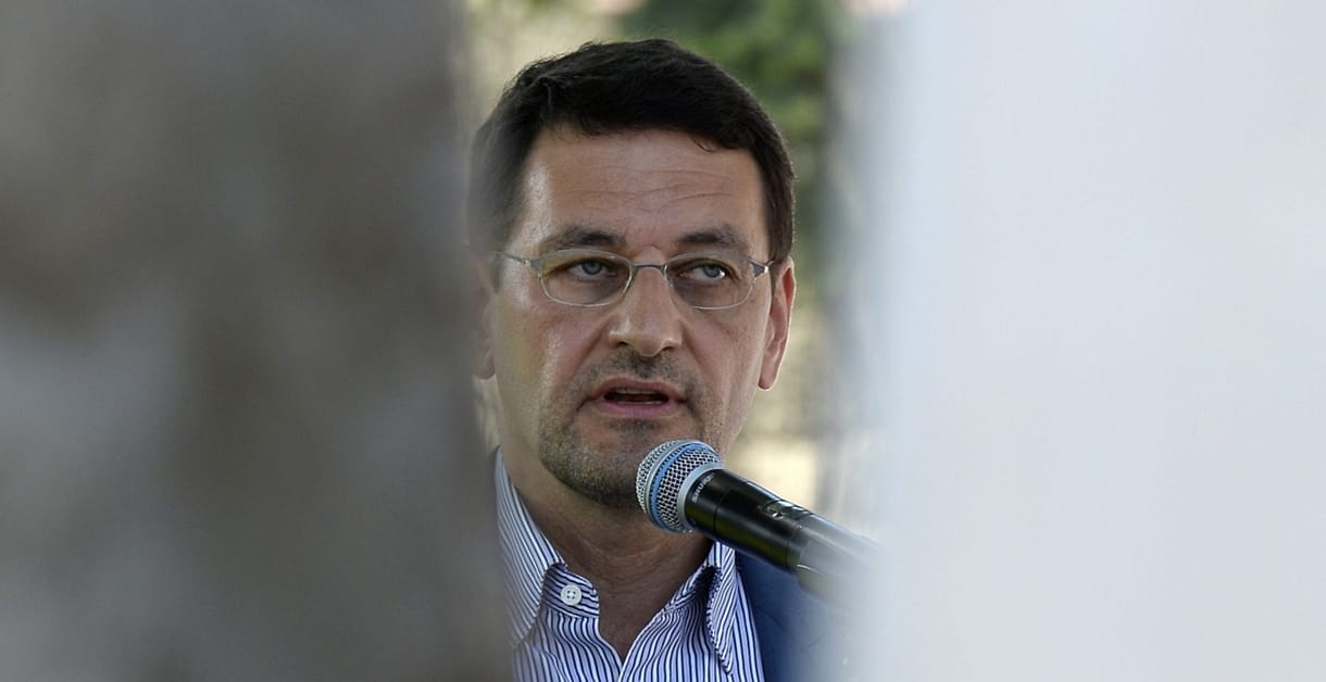2023 júniusáig megmarad az I. kerületi fideszes polgármester olcsó bérlakása a Várnegyedben