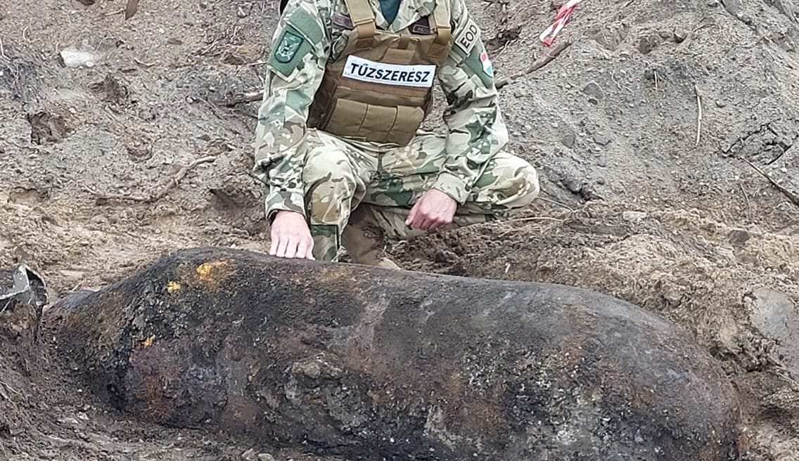 Elvitték a Ferencvárosból az egytonnás világháborús bombát