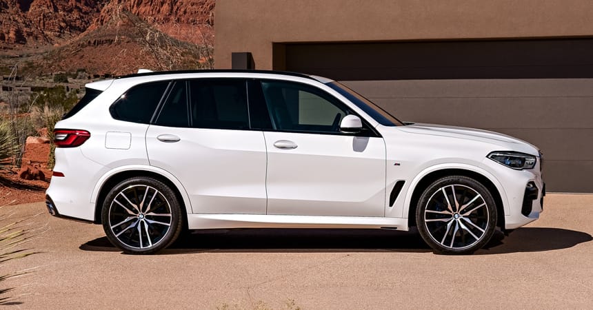 Hivatalos: itt a nagyobb, erősebb és okosabb teljesen új BMW X5