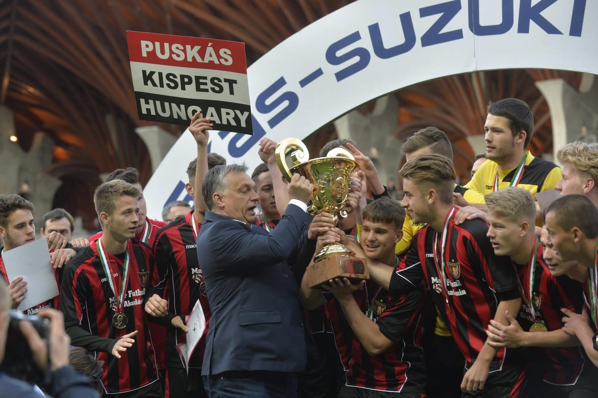 Fülke: „Válságban éri meg pénzt tolni a futballba”