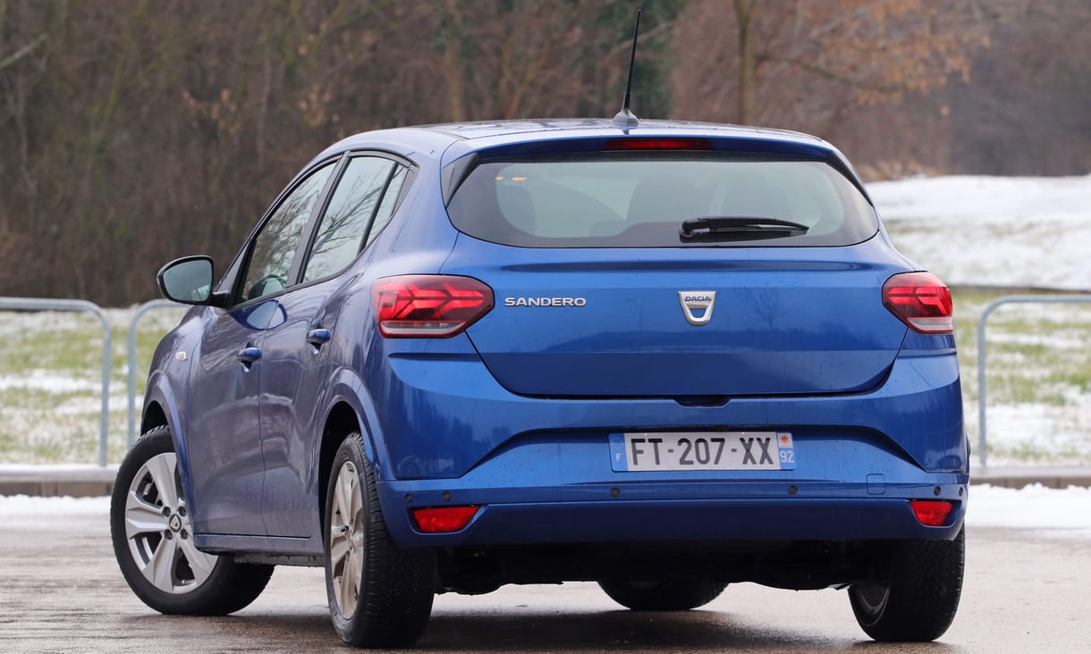 A szuperolcsó Dacia Sandero uralja Európát