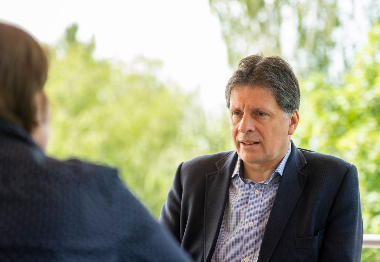 Farkas Ádám volt PSZÁF-elnök: Kívülről nézve több minden aggasztó és nehezen megmagyarázható