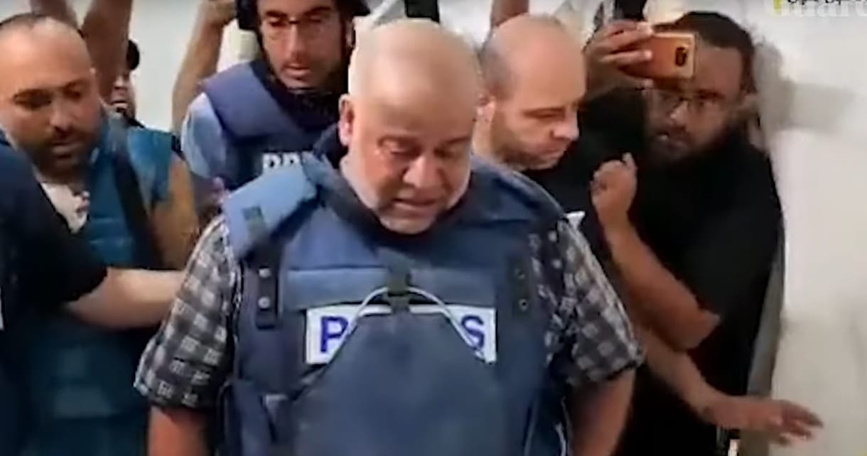 Az Al-Dzsazíra szerint izraeli légi csapás végzett gázai tudósítójuk családjával